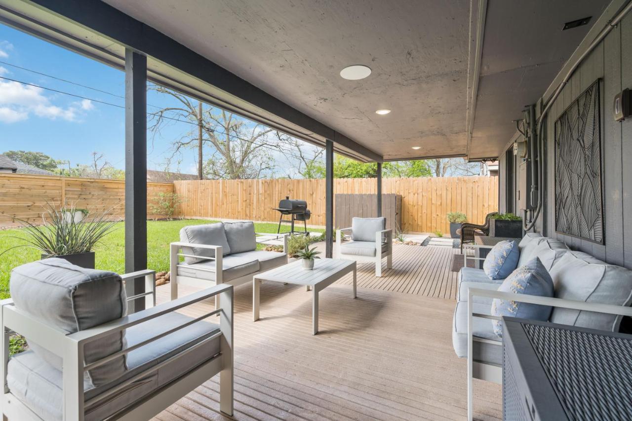 The Gated Modern Home Near Nrg And Medical Center Houston Zewnętrze zdjęcie